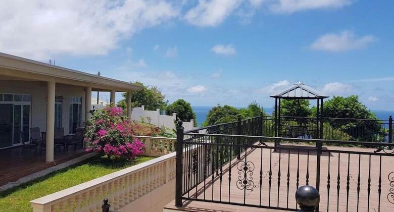 Amanda Luxury Villa
