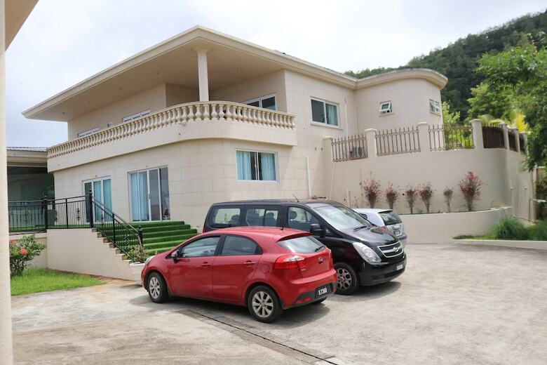 Amanda Luxury Villa