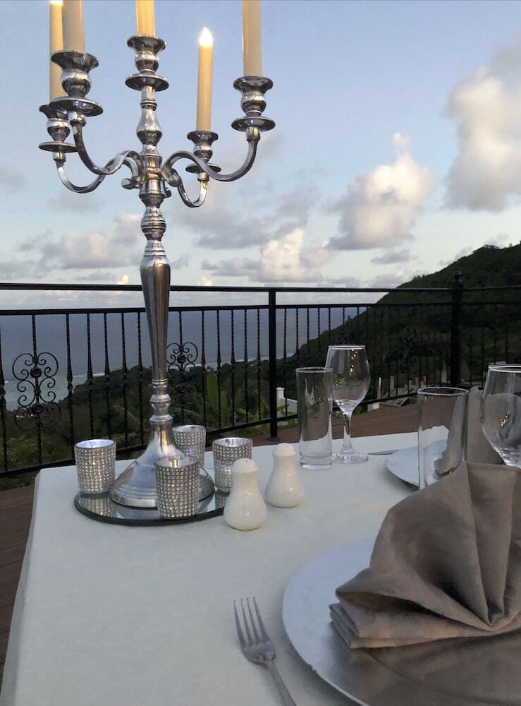 Amanda Luxury Villa