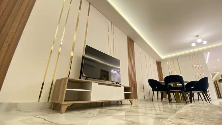 White Palace Motel Eg