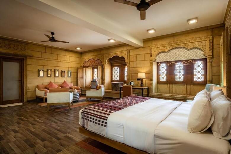 Hotel Grand Khalifa