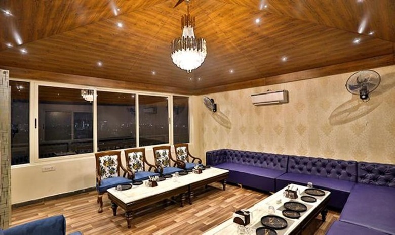 Fabhotel Prime Candle Wood