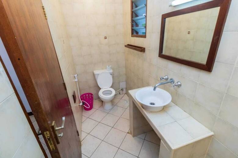 Hotel Pontoon Residence & Suites