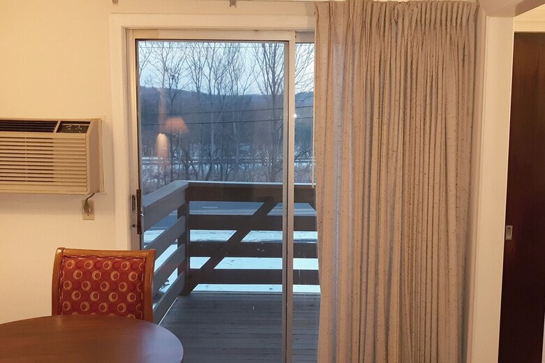 Hotel Iron Horse Inn