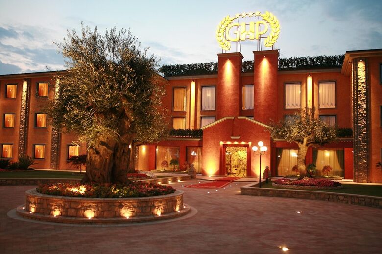 Posada Grand Hotel Del Parco - Bergamo Airport