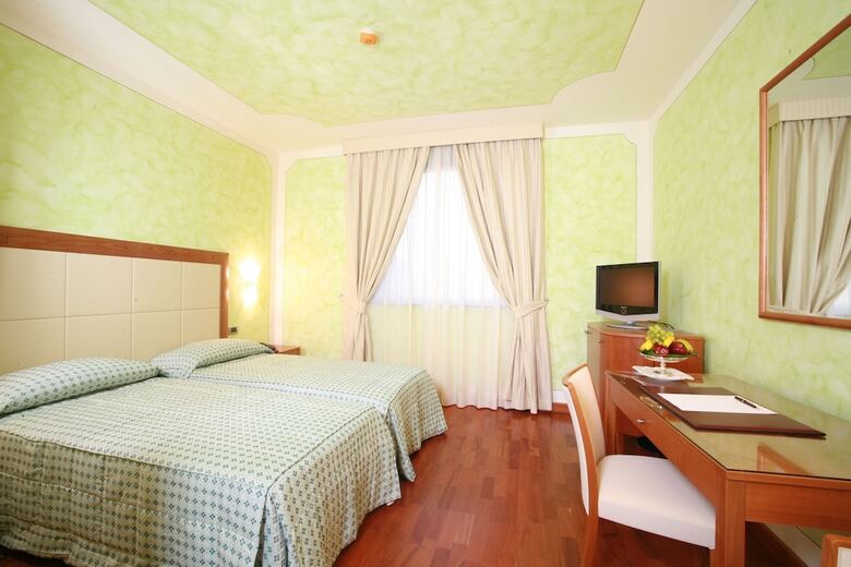 Posada Grand Hotel Del Parco - Bergamo Airport