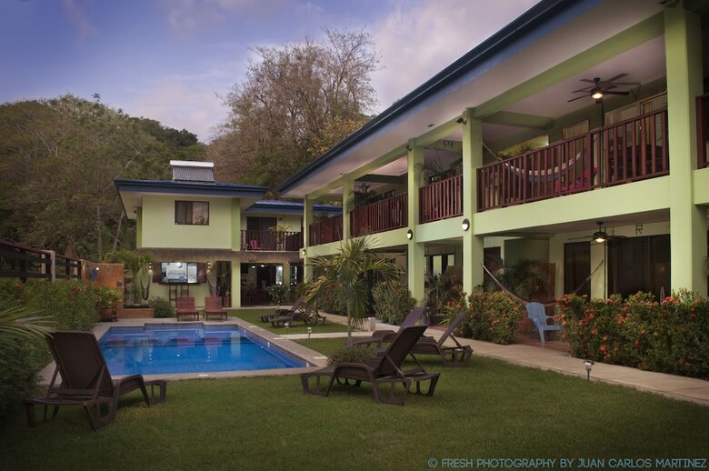 Bed & Breakfast Mavi Surf Hotel
