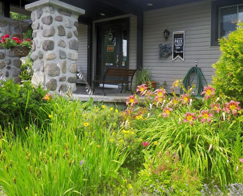Bed & Breakfast Auberge Au Phil De L'eau
