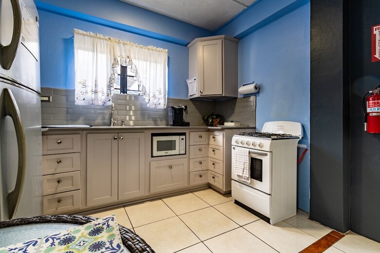Apartamentos Restorations Tobago