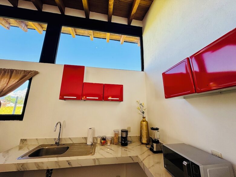 Encino House Hotel Boutique