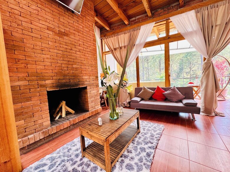 Encino House Hotel Boutique