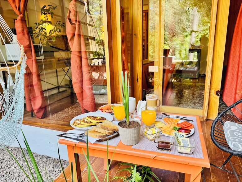Encino House Hotel Boutique