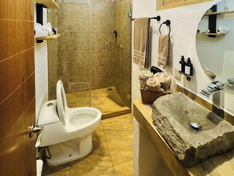 Encino House Hotel Boutique