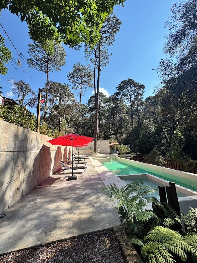 Encino House Hotel Boutique