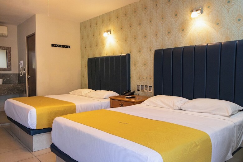 Hotel Maioris El Diez