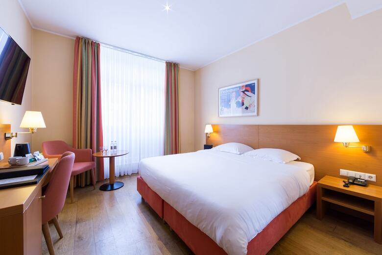 Hotel H�tel Perrin