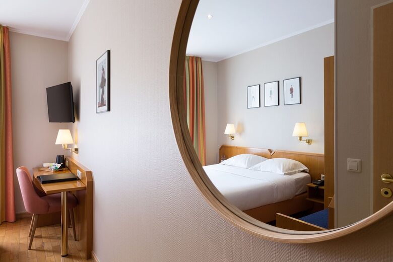 Hotel H�tel Perrin