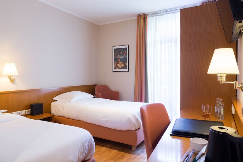 Hotel H�tel Perrin