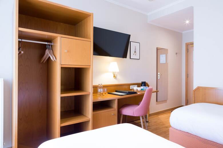 Hotel H�tel Perrin