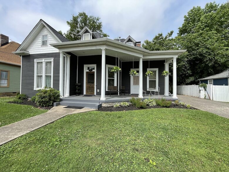 Bed & Breakfast Carriage Lane Inn