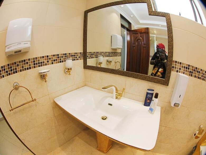 Hotel Salama Bling Beach Resort