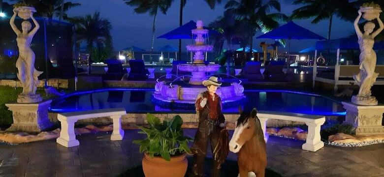 Hotel Salama Bling Beach Resort