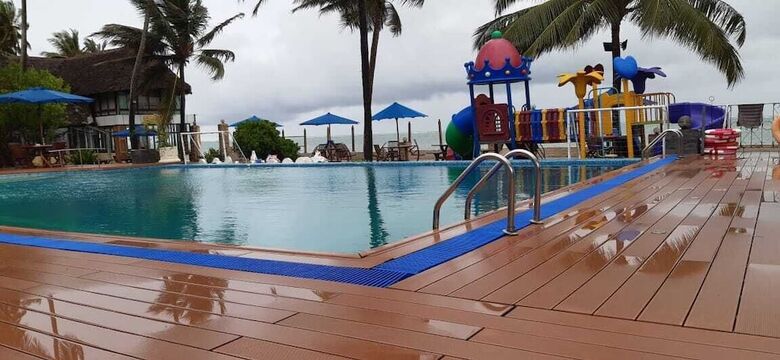 Hotel Salama Bling Beach Resort