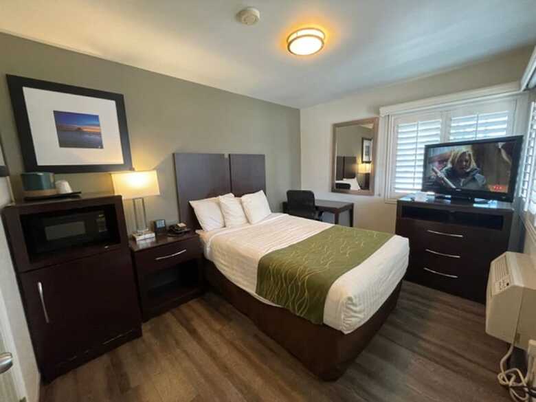 Motel Hi View Inn & Suites