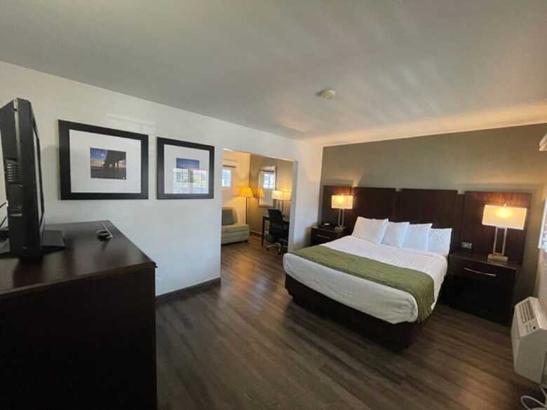 Motel Hi View Inn & Suites