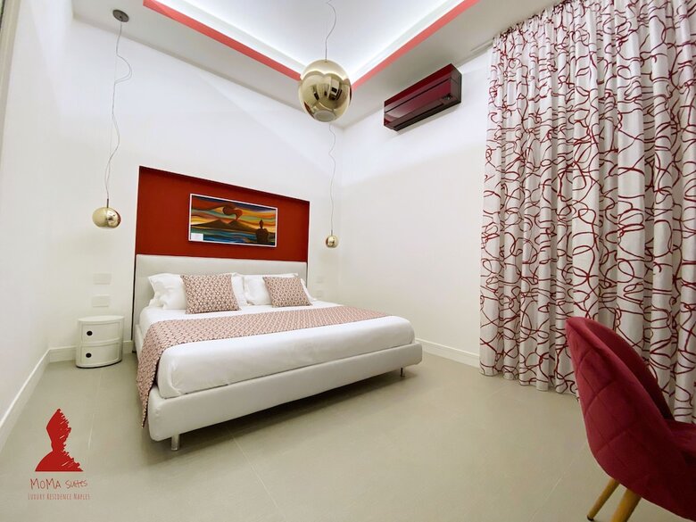 Moma Suites