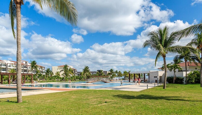 Aparthotel Mareazul By Stella Rentals