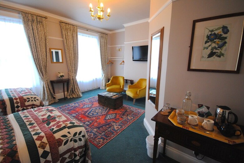 Churchill Guest House