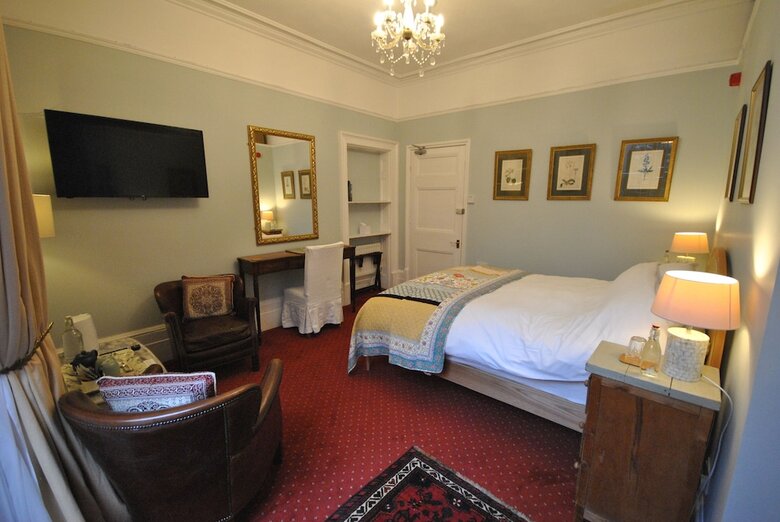Churchill Guest House