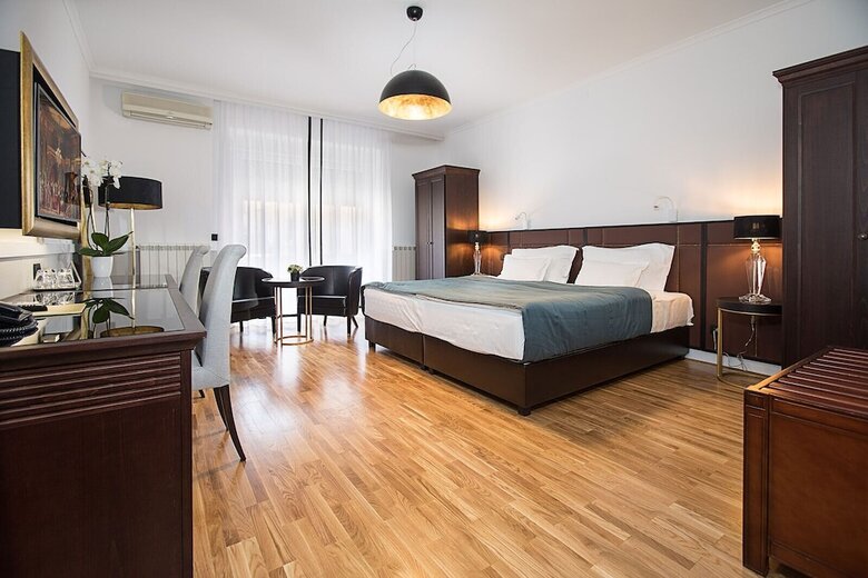 Hotel Majestic