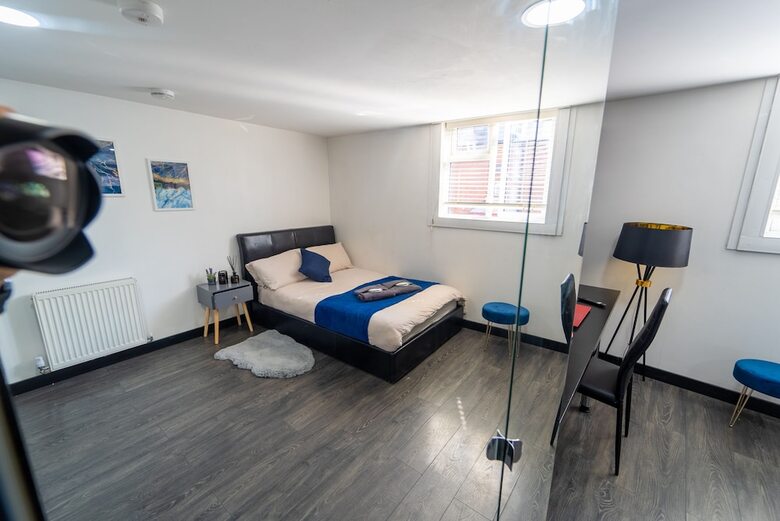 46 North Road Studios Near Qe And Uob
