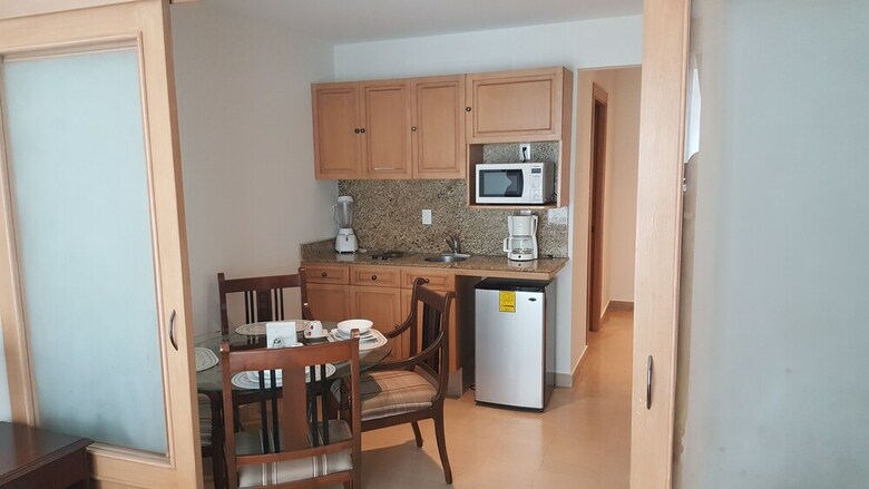 Apartamentos Suites Lerma 202