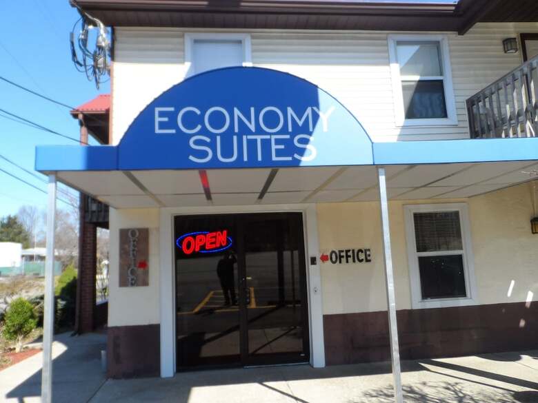 Motel Economy Suites
