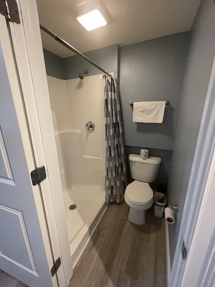Harbour Square Suites