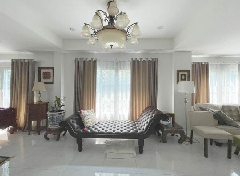 Hotel At Wara Bed And Breakfast
