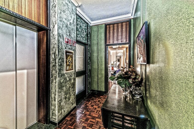 Rivi�re Private Rooms Alla Scala