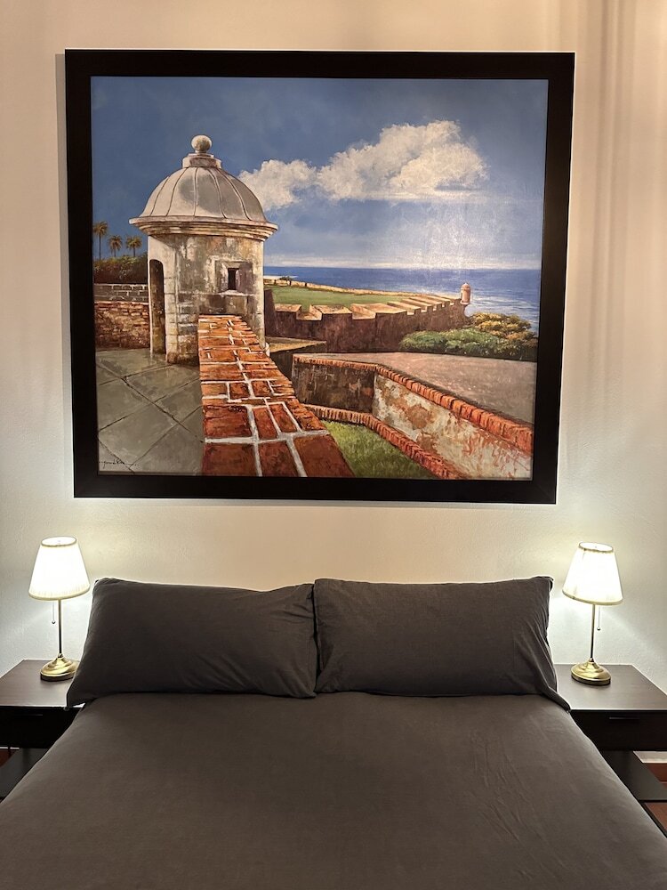 Hotel 352 Guest House