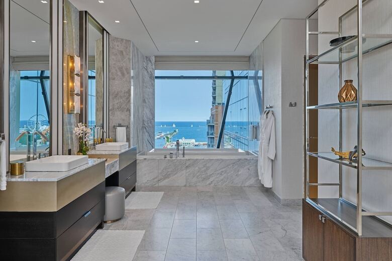 Hotel The St. Regis Chicago