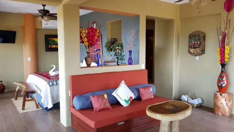 Bed & Breakfast Casa Arcoiris Zihuatanejo