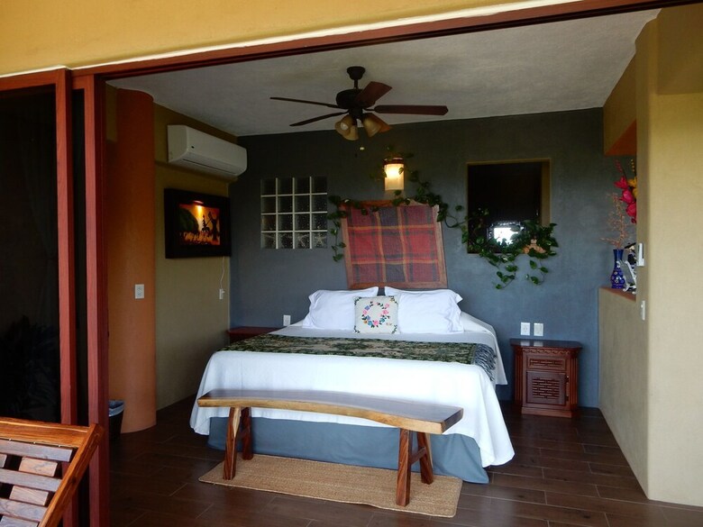 Bed & Breakfast Casa Arcoiris Zihuatanejo