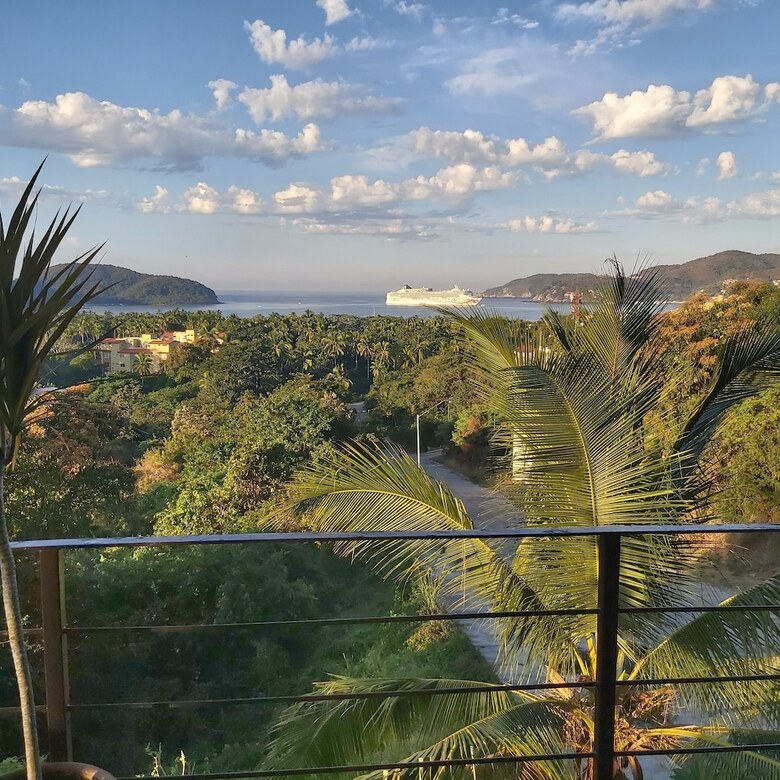 Bed & Breakfast Casa Arcoiris Zihuatanejo