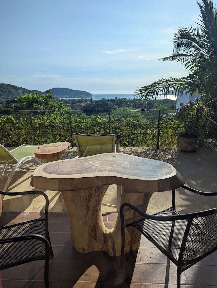 Bed & Breakfast Casa Arcoiris Zihuatanejo