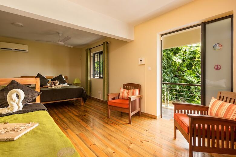 Happy Days Guest House