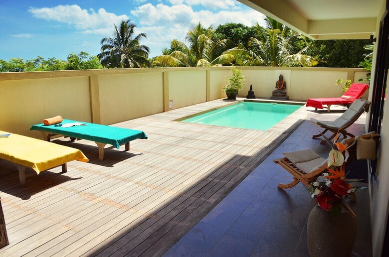 Happy Days Guest House