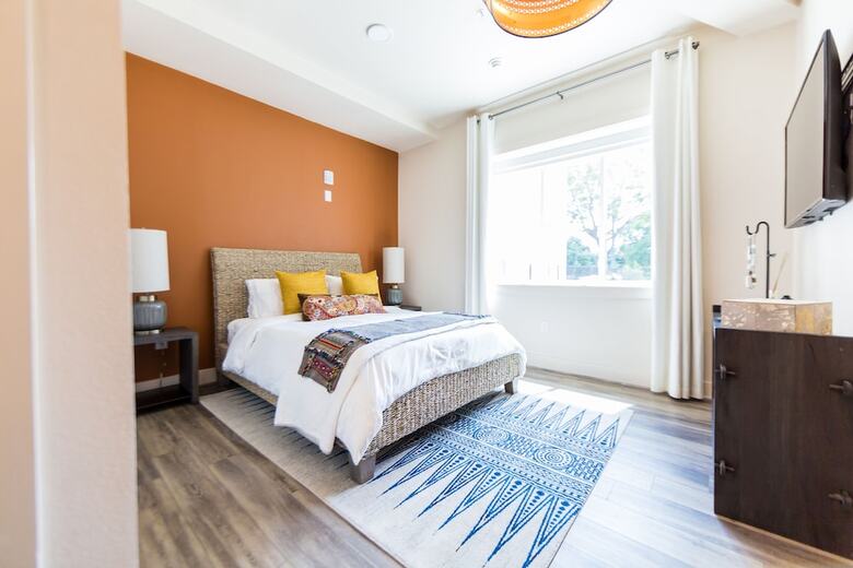 Bishop Arts Hotel By Qresorts.