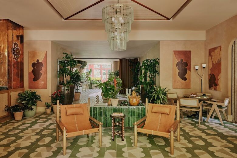 Hotel Ember Locke Kensington